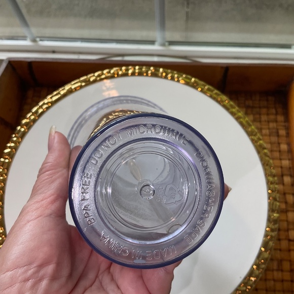 Adorable 17oz Acrylic Dog Tumbler W/Straw NWT - Picture 5 of 8